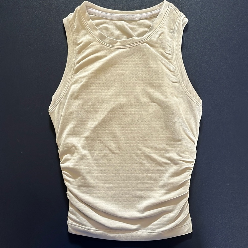 Lululemon License To Train Tight-Fit Tank Top